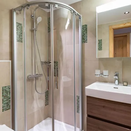 Apartment La Ruinette-stylish 3-bed In Centre